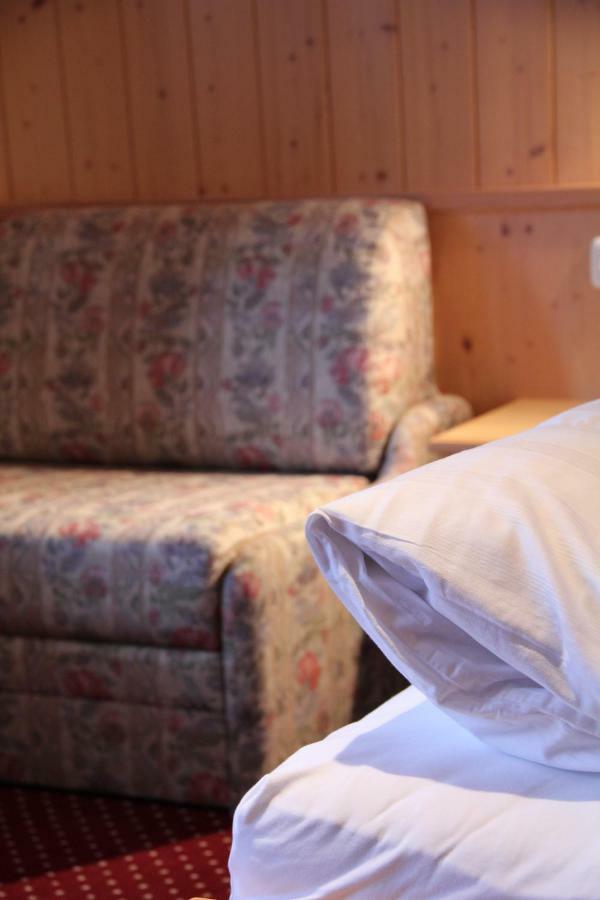 Hotel Garni Alpina Damüls Extérieur photo